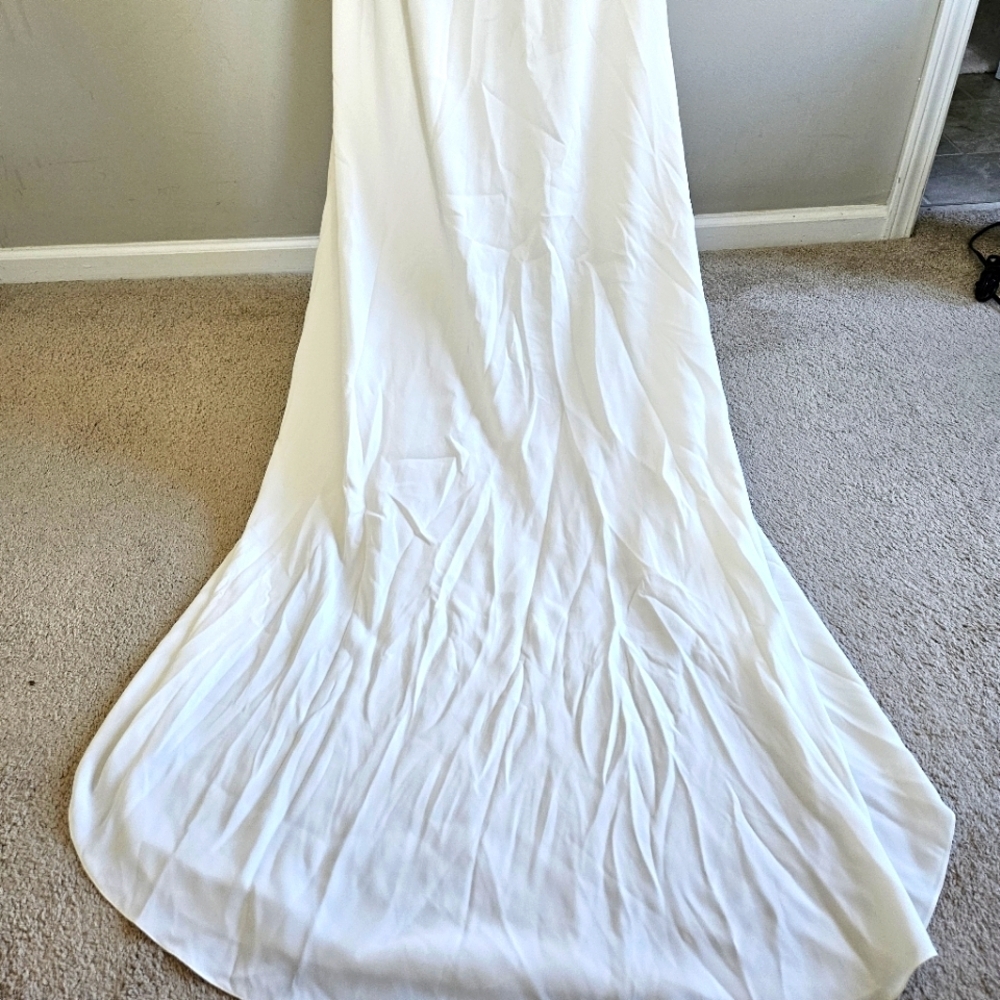 Sachin & Babi "Gabriella" Embellished Plunge V-Neck Crepe Bridal Gown Size 0 - Picture 9 of 16